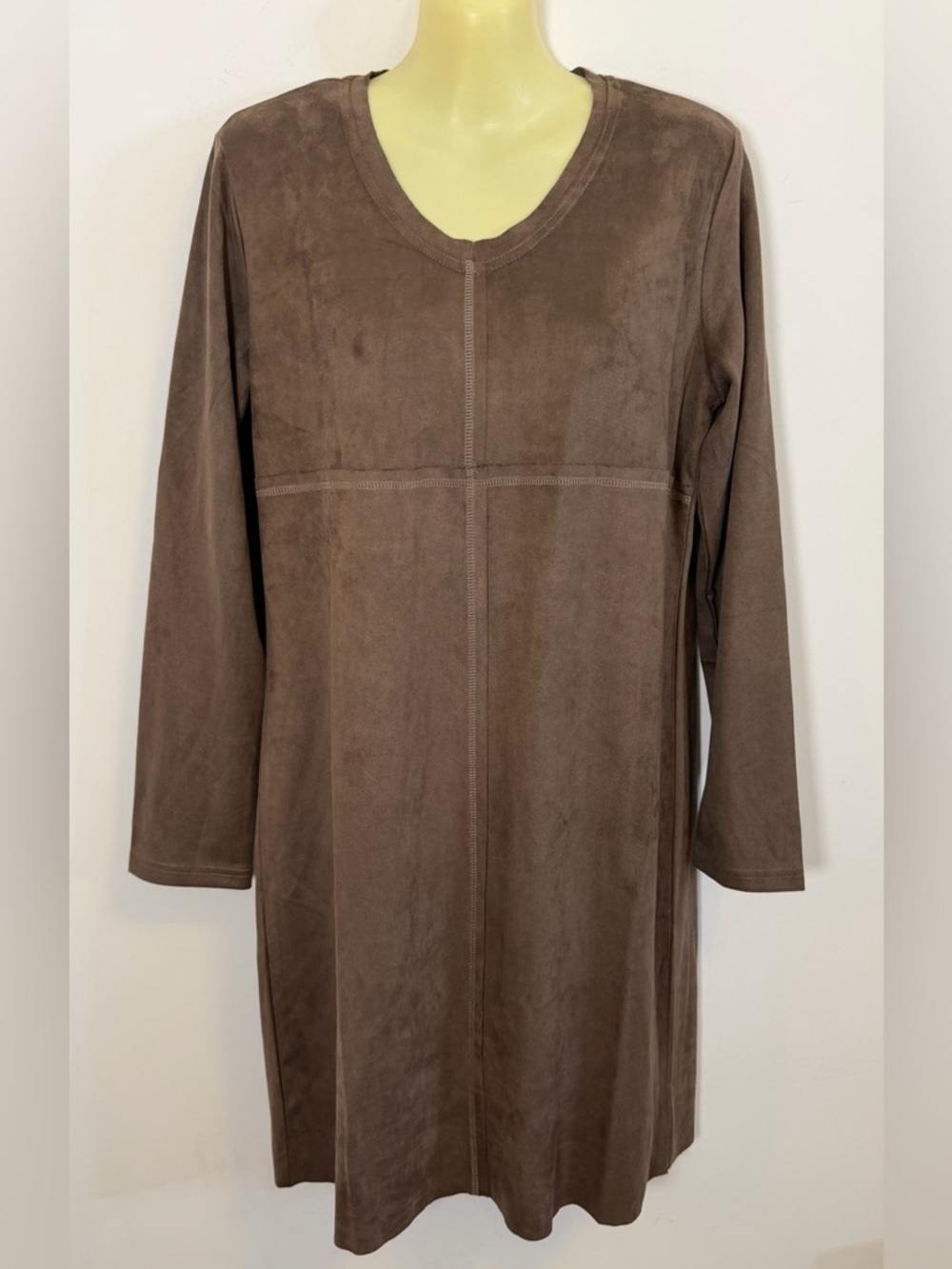 NWT Joh. Brown Long Sleeve V-Neck Sheath Dress